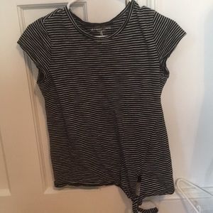 Tee shirt